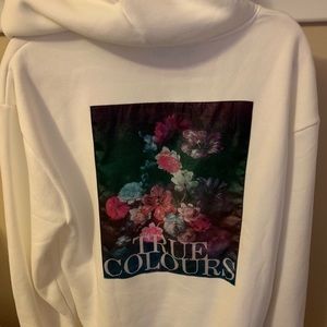 Cream UO Hoodie 🌟